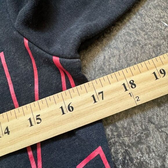 Jordan Black Pullover Hoodie Size Medium Bleached Big Logo Graphic Basketball - Picture 5 of 10